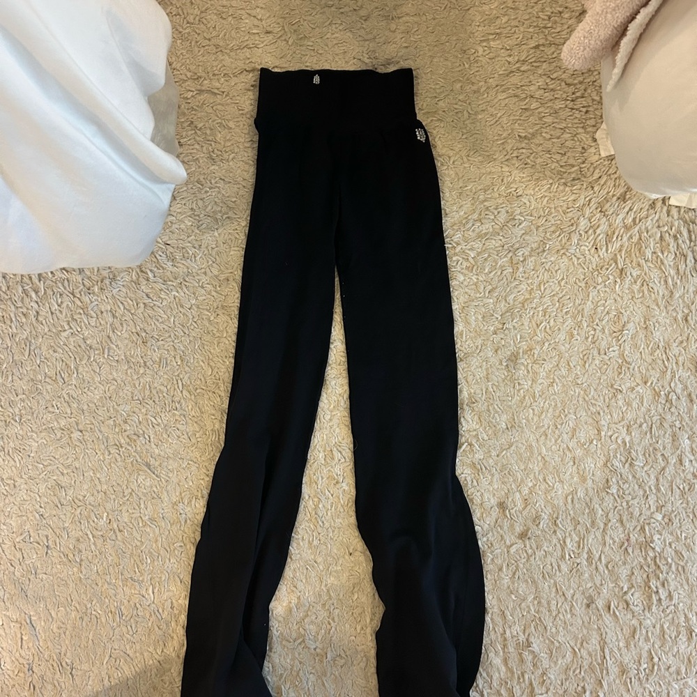 FP Movement Black Leggings with Form-Fitting Design